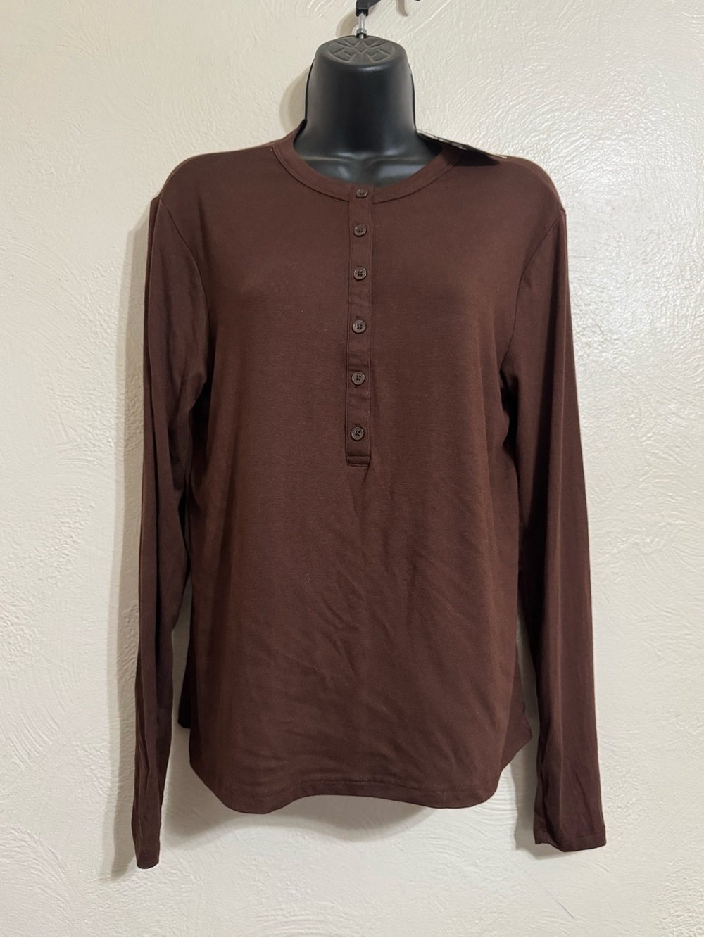 Universal Thread Women's Long-Sleeve Henley Top - Brown